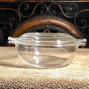 Pyrex 019 Small Casserole with Lid